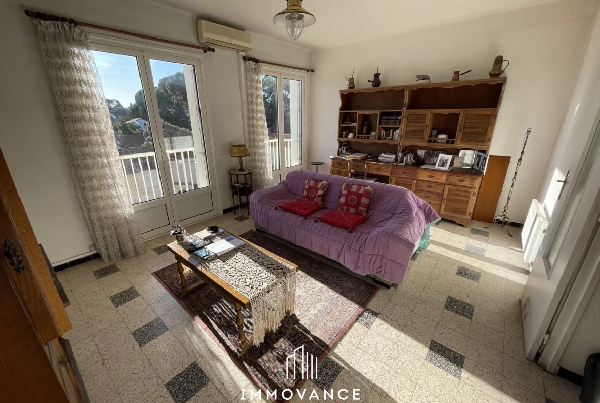 Appartement lumineux de 70 m² à Montpellier avec balcon et parking proche Arceaux 