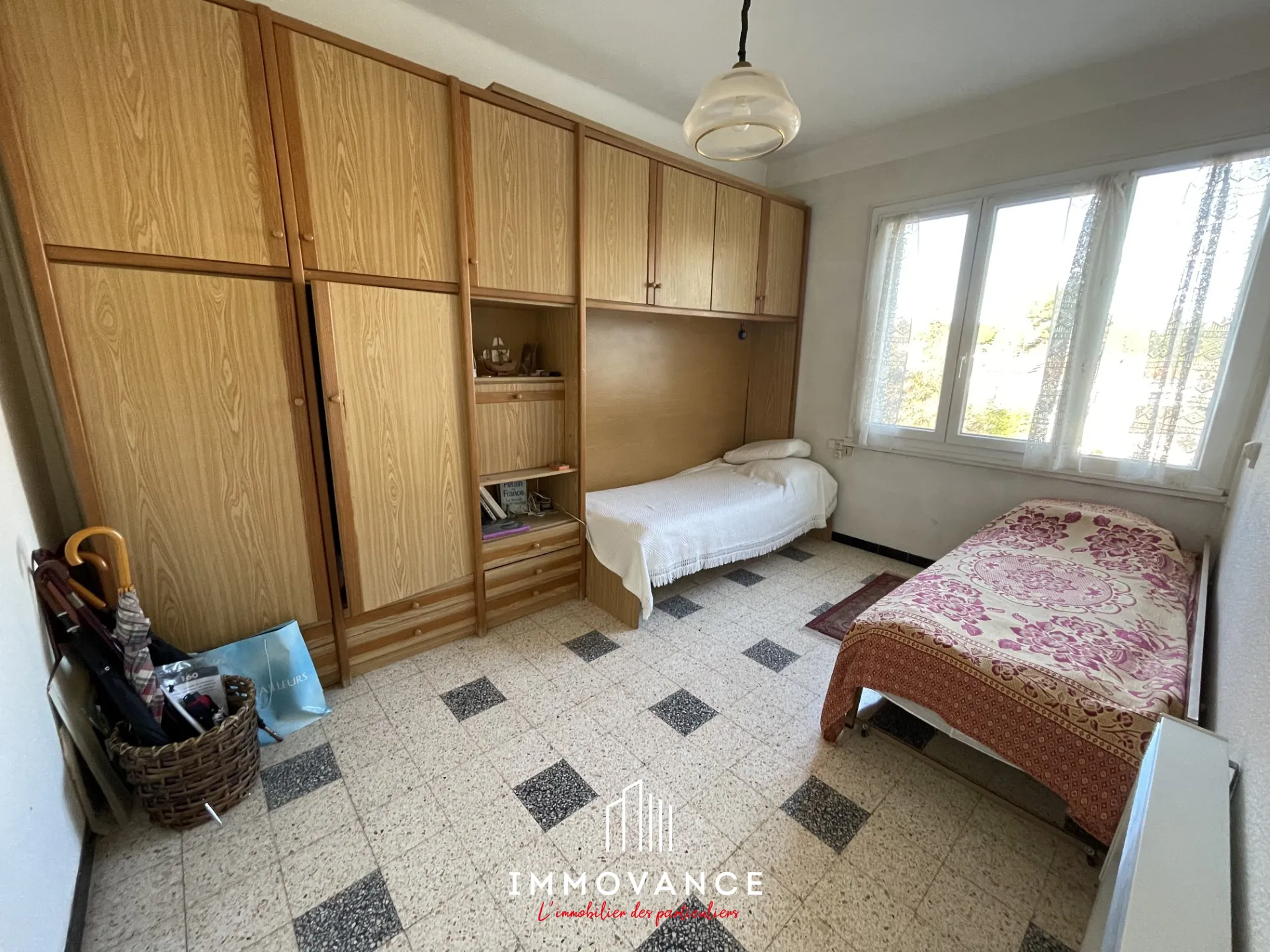 Appartement lumineux de 70 m² à Montpellier avec balcon et parking proche Arceaux 