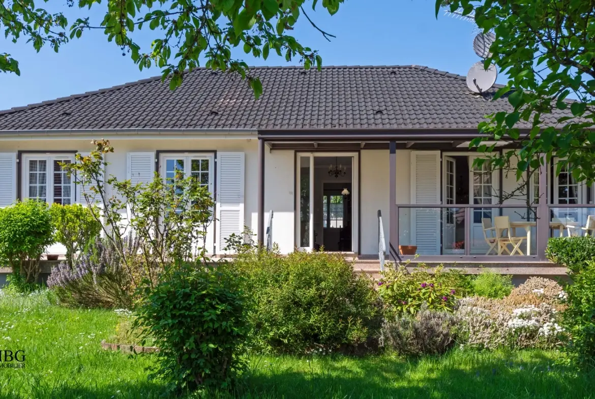 Maison de plain-pied à Betschdorf de 102 m² sur terrain de 861 m² avec terrasse ensoleillée 