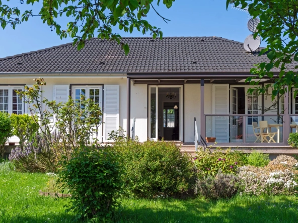 Maison de plain-pied à Betschdorf de 102 m² sur terrain de 861 m² avec terrasse ensoleillée