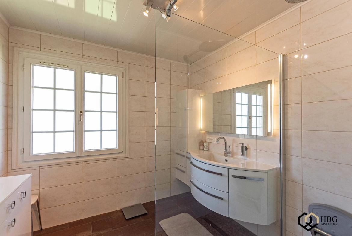 Maison de plain-pied à Betschdorf de 102 m² sur terrain de 861 m² avec terrasse ensoleillée 