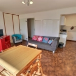 Appartement 3 pièces avec vue latérale mer à Carnon-Plage - Balcon et parking privé