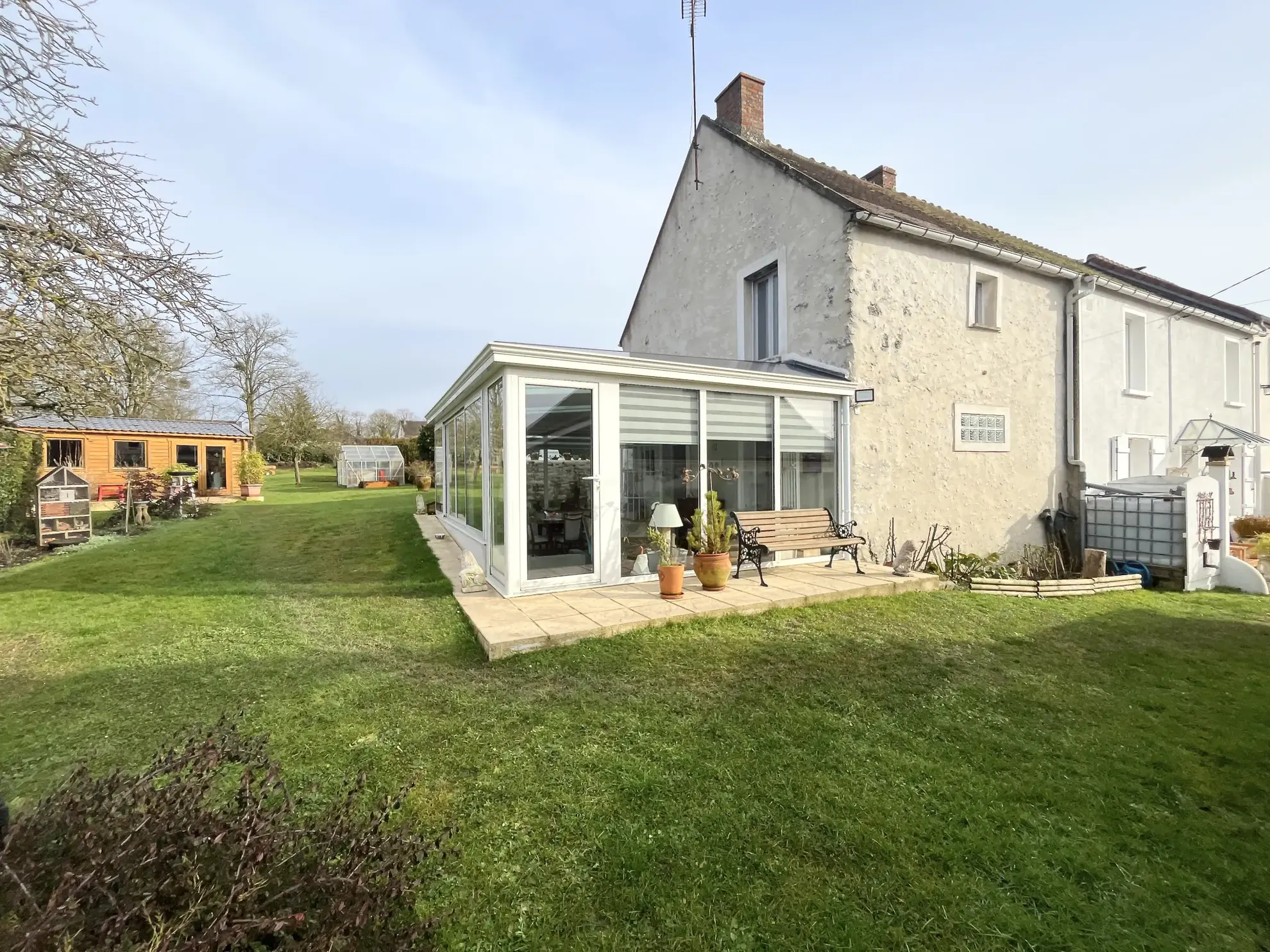 Belle maison de 150m² avec dépendance et véranda à La Ferté-Gaucher 