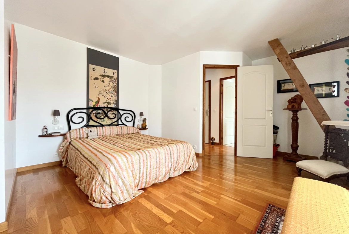Belle maison de 150m² avec dépendance et véranda à La Ferté-Gaucher 