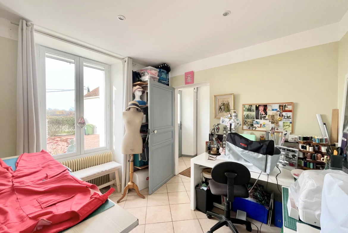 Belle maison de 150m² avec dépendance et véranda à La Ferté-Gaucher 