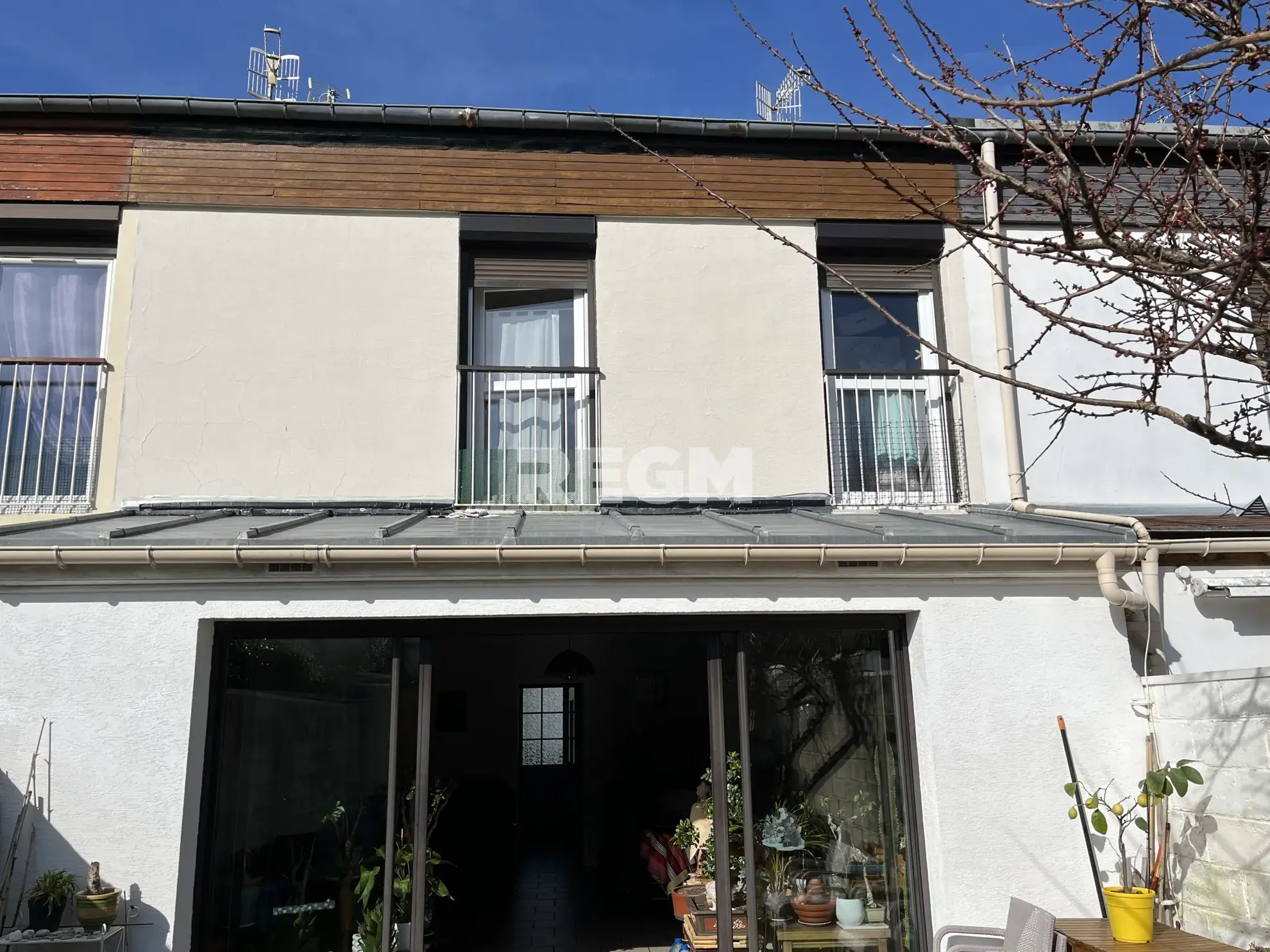Maison 4 chambres avec jardin et garage à Avon 
