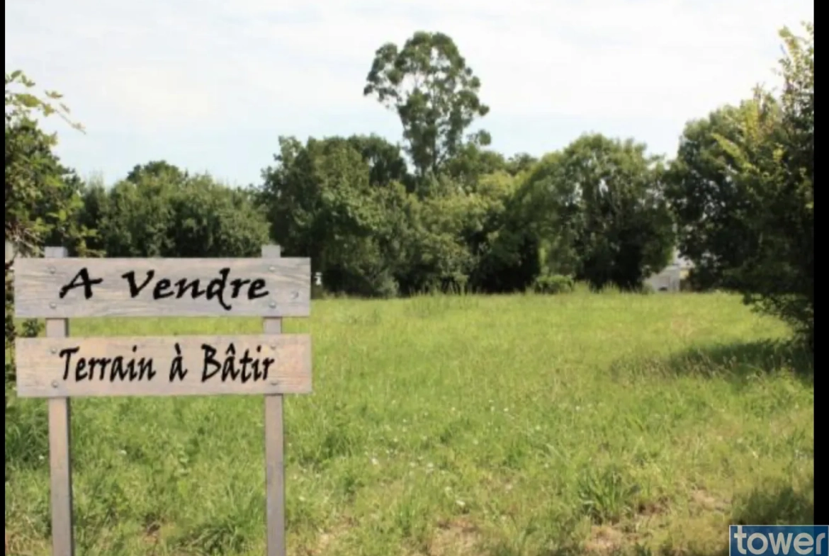 Terrain constructible à Escaudes (33) de 2251 m², vue imprenable, viabilisé à prévoir 