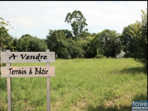 Terrain constructible à Escaudes (33) de 2251 m², vue imprenable, viabilisé à prévoir