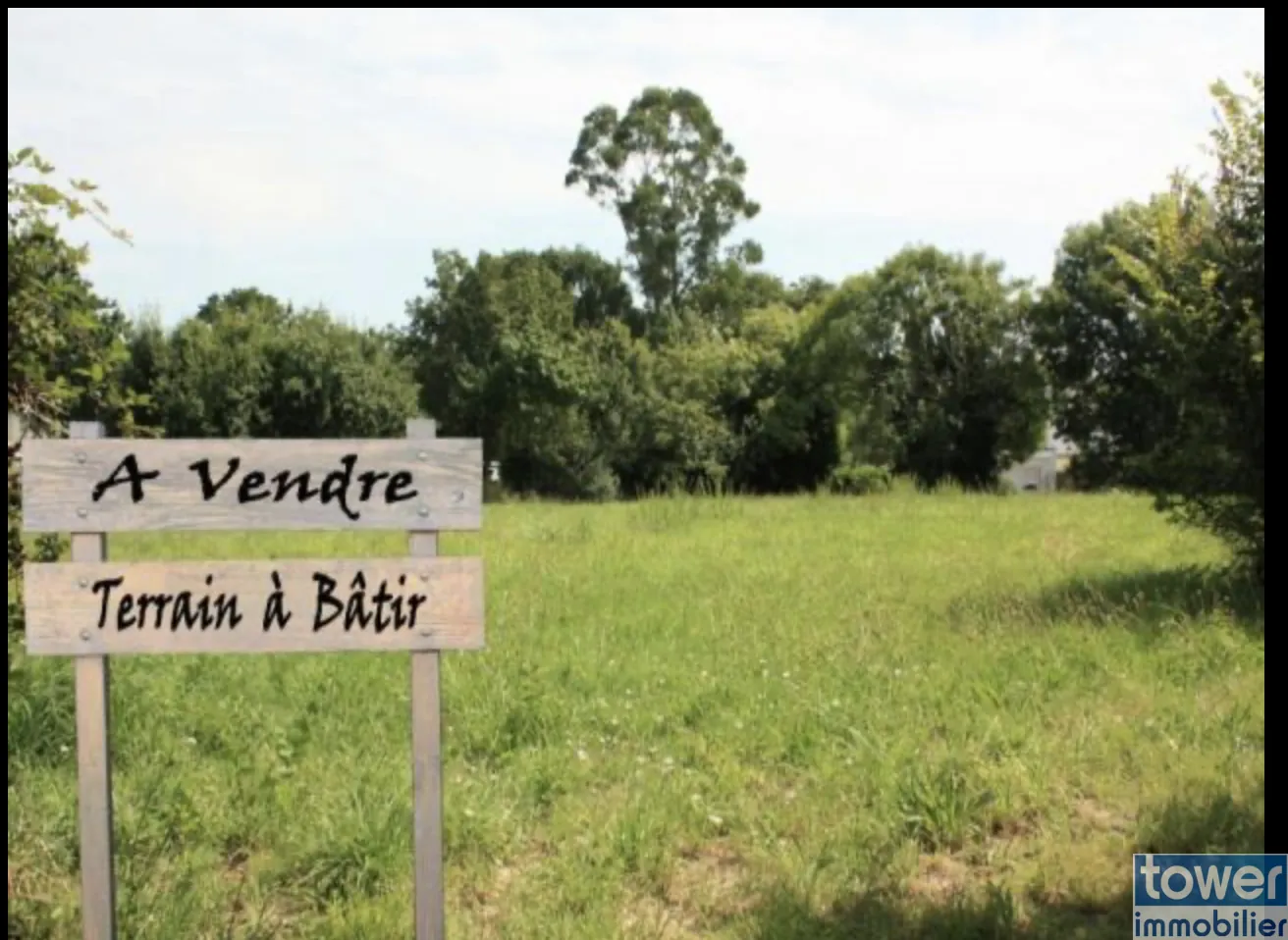 Terrain constructible à Escaudes (33) de 2251 m², vue imprenable, viabilisé à prévoir 