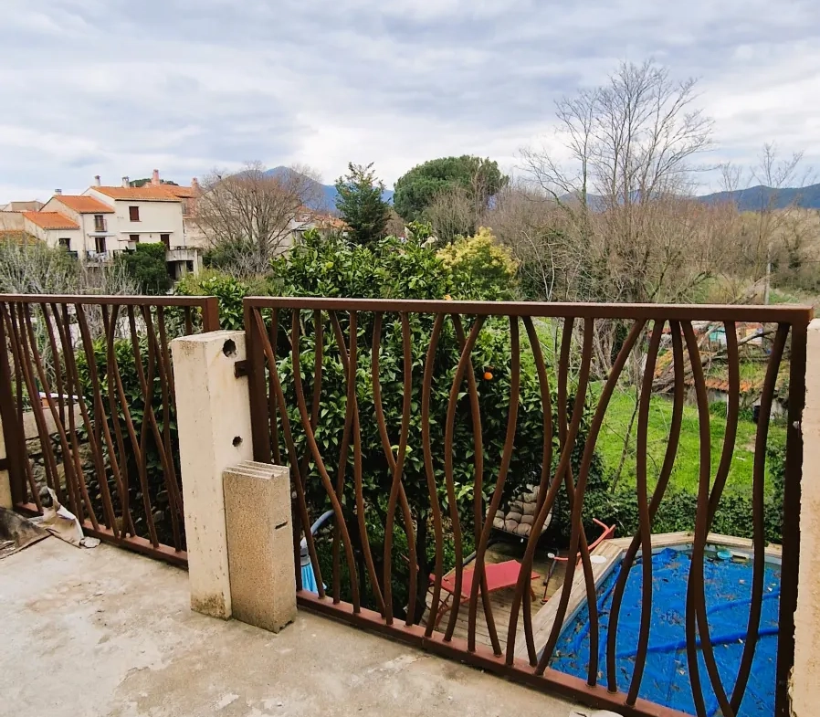 Belle maison avec piscine, jardin et vue à Saint-Jean-Pla-de-Corts 