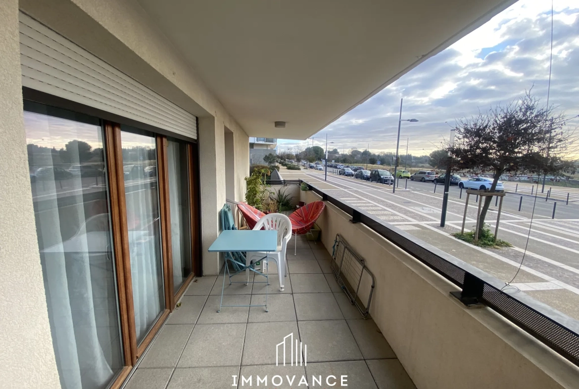 Appartement T4 de 77 m² avec terrasse à Montpellier - Port Marianne 