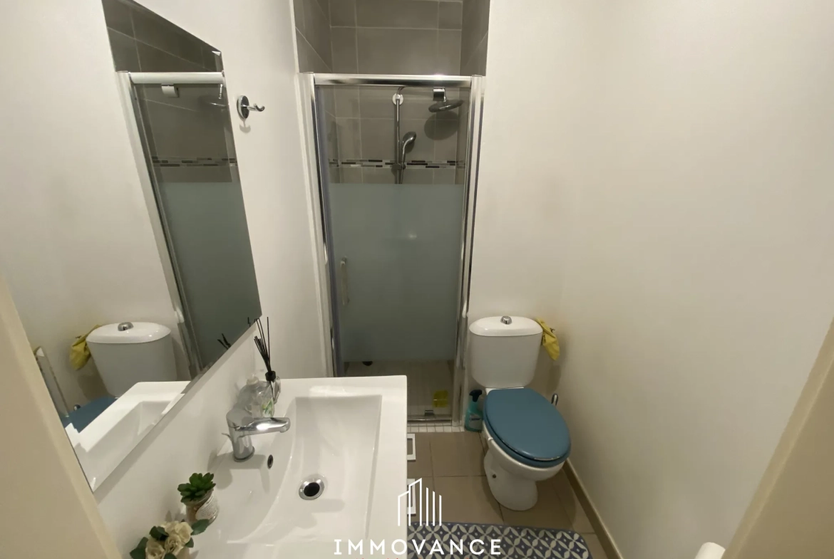 Appartement T4 de 77 m² avec terrasse à Montpellier - Port Marianne 