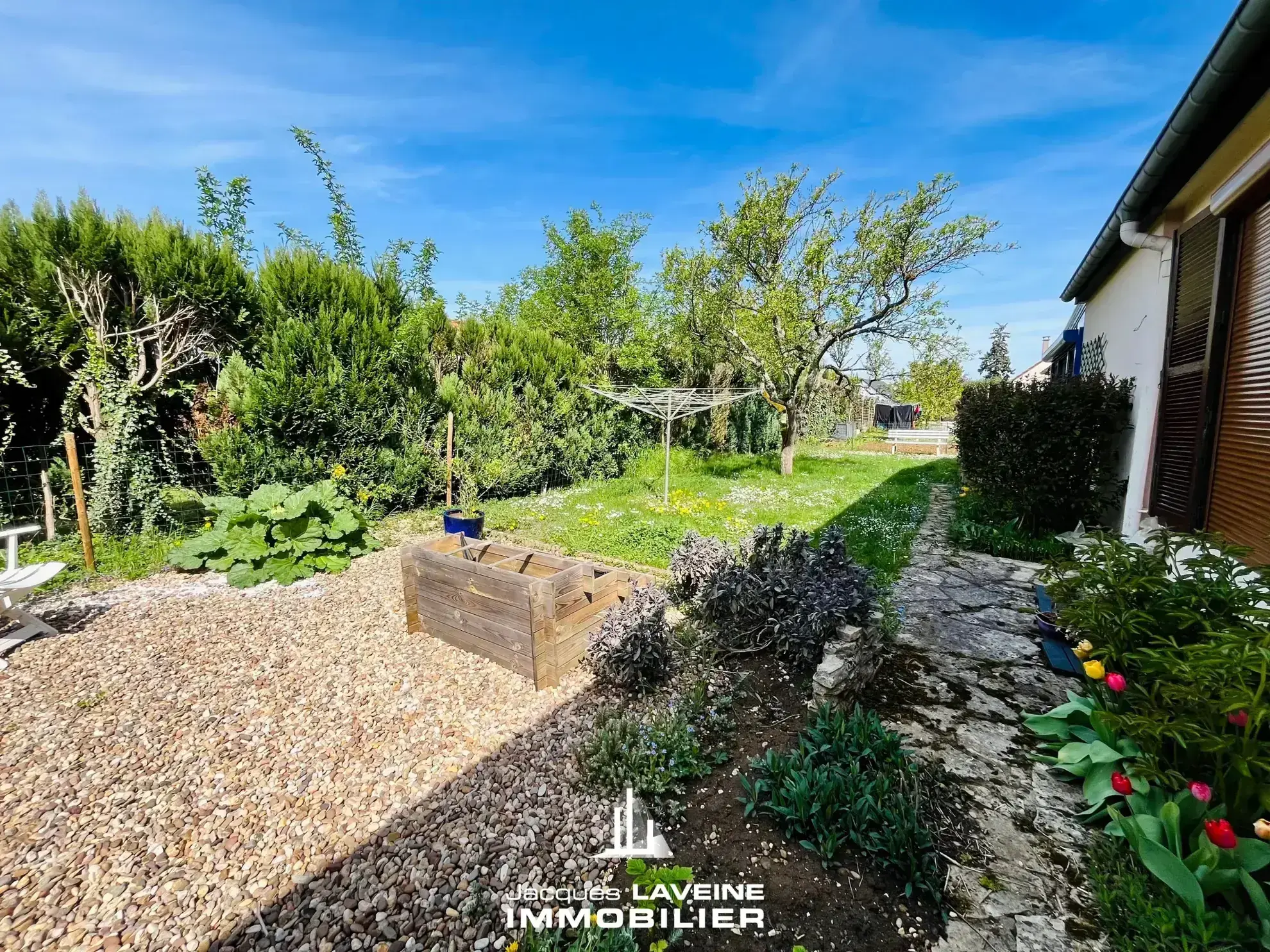 Maison 6 pièces à vendre à Marly avec jardin et garage 