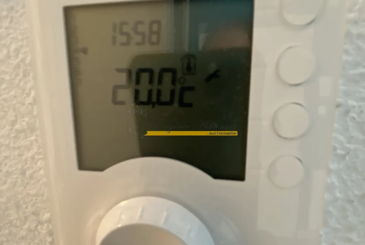 À vendre appartement T3 avec terrasse et parking à Montélimar 