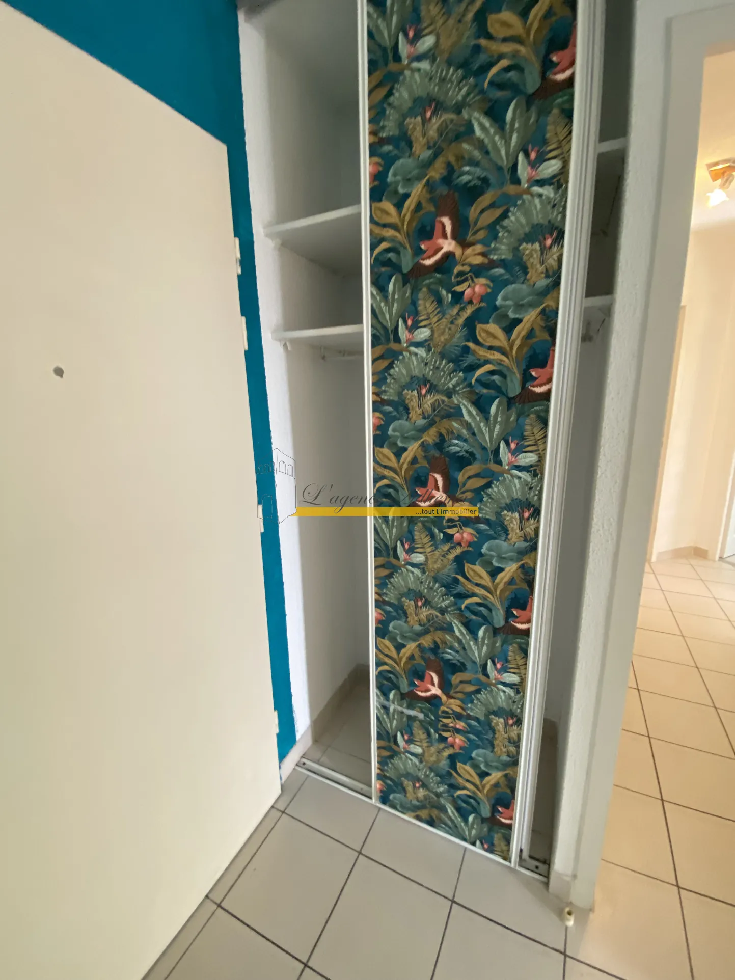 À vendre appartement T3 avec terrasse et parking à Montélimar 