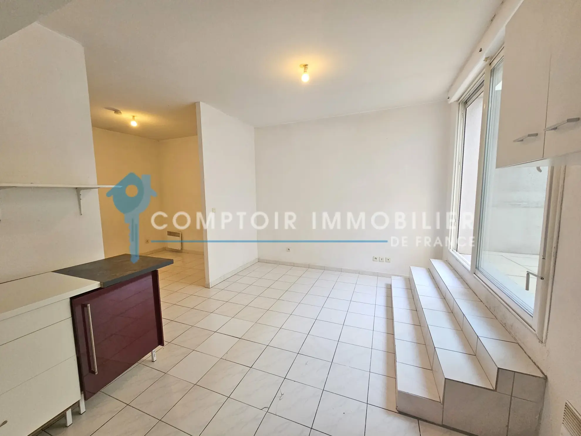 Appartement T2 de 31 m² avec terrasse et parking à Montpellier Clemenceau 