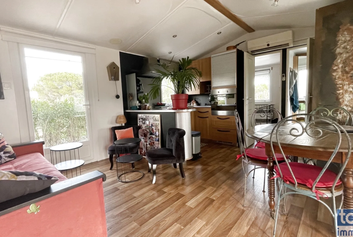 Mobilhome dans parc de loisirs 5 étoiles à Puget-sur-Argens - 36 m² 
