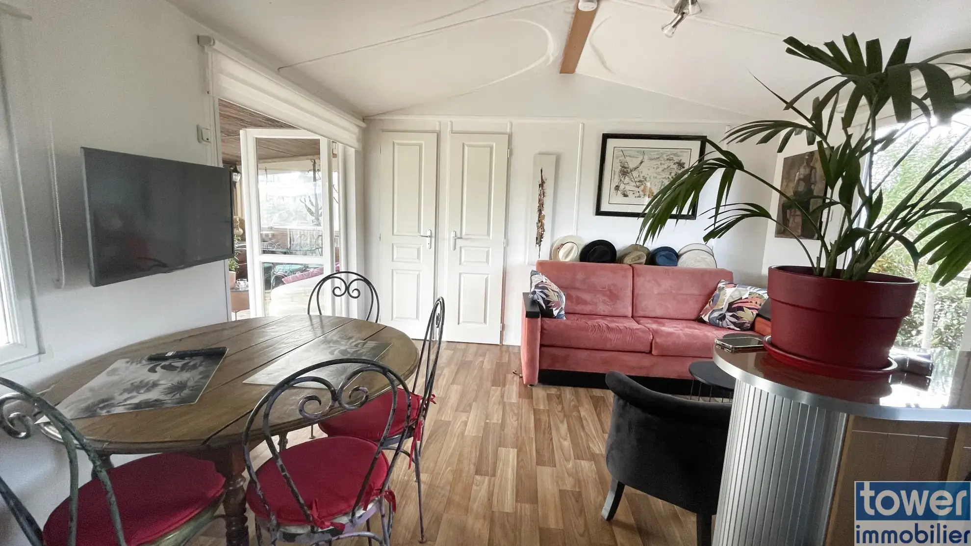 Mobilhome dans parc de loisirs 5 étoiles à Puget-sur-Argens - 36 m² 