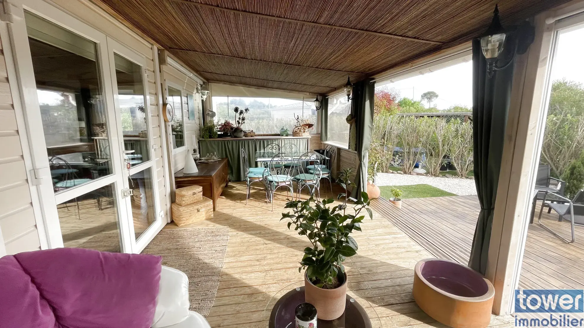 Mobilhome dans parc de loisirs 5 étoiles à Puget-sur-Argens - 36 m² 