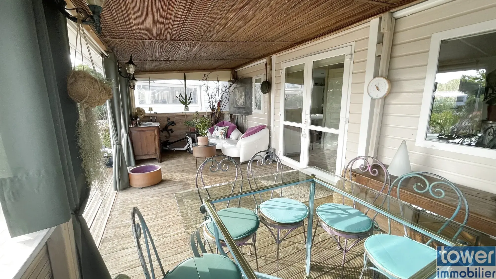 Mobilhome dans parc de loisirs 5 étoiles à Puget-sur-Argens - 36 m² 
