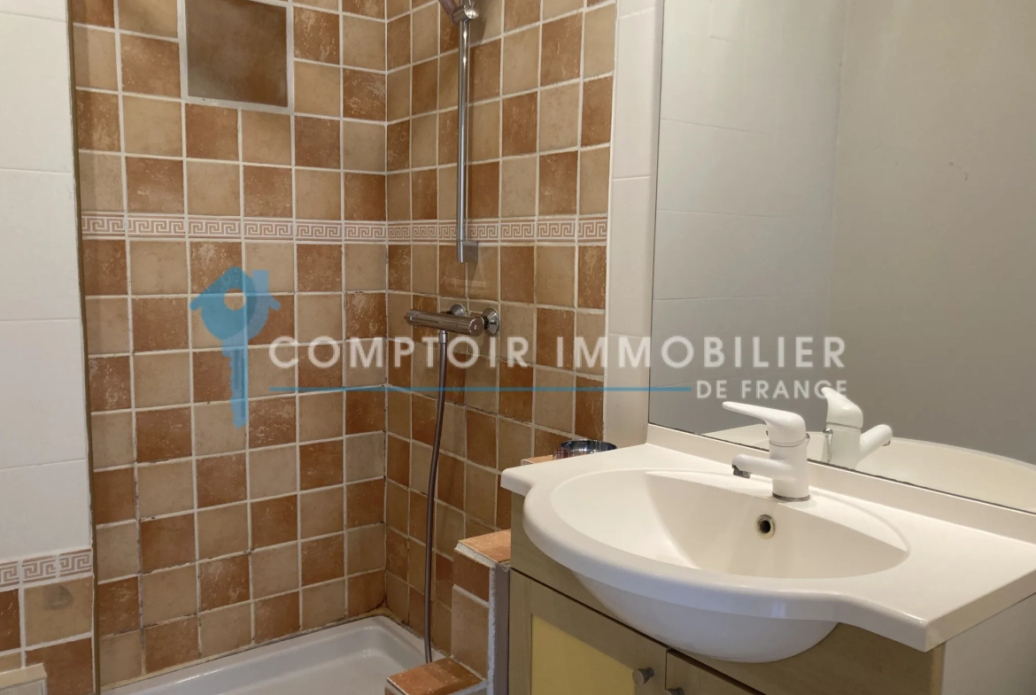 Appartement traversant avec vue sur le Rhône à Tarascon (13150), 87 m² 