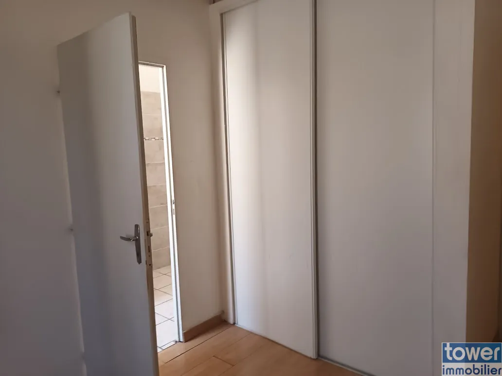Maison T3 à Carcassonne avec cour – Quartier Capucins, proche Aude 