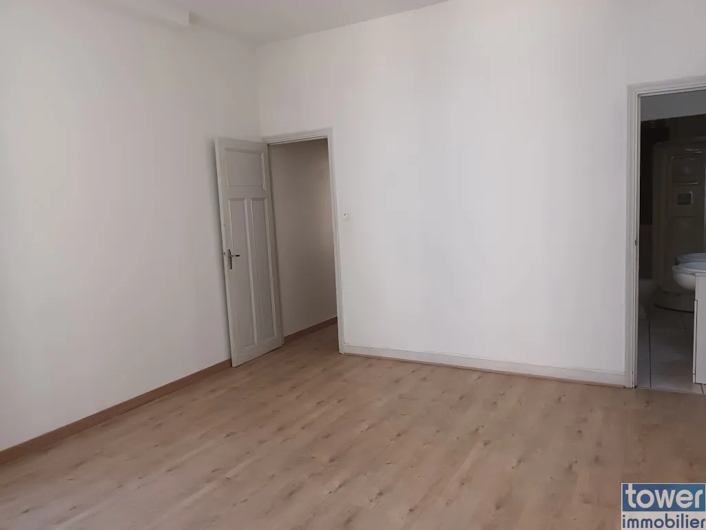 Maison T3 à Carcassonne avec cour – Quartier Capucins, proche Aude 