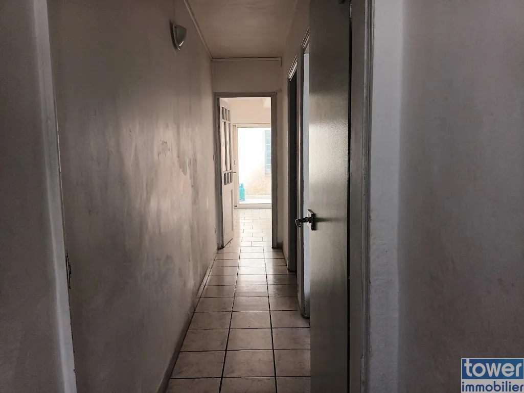 Maison T3 à Carcassonne avec cour – Quartier Capucins, proche Aude 