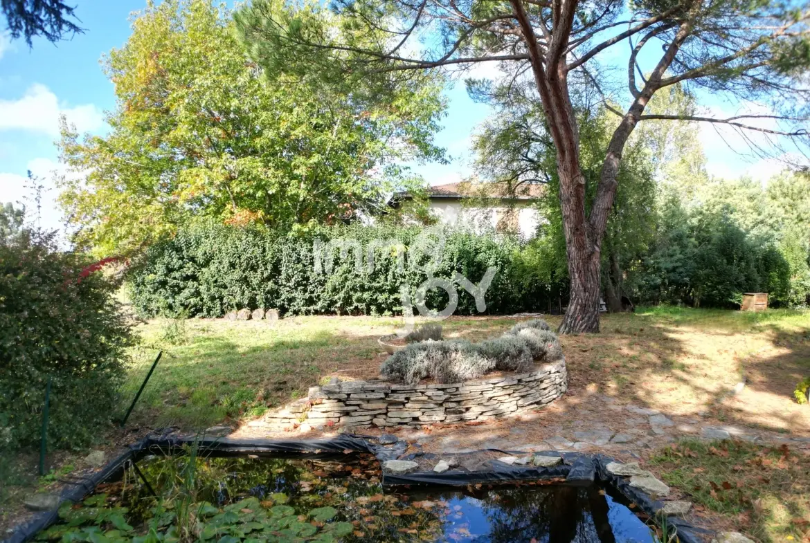 Villa à rénover avec grand terrain à Seysses - Potentiel exceptionnel 