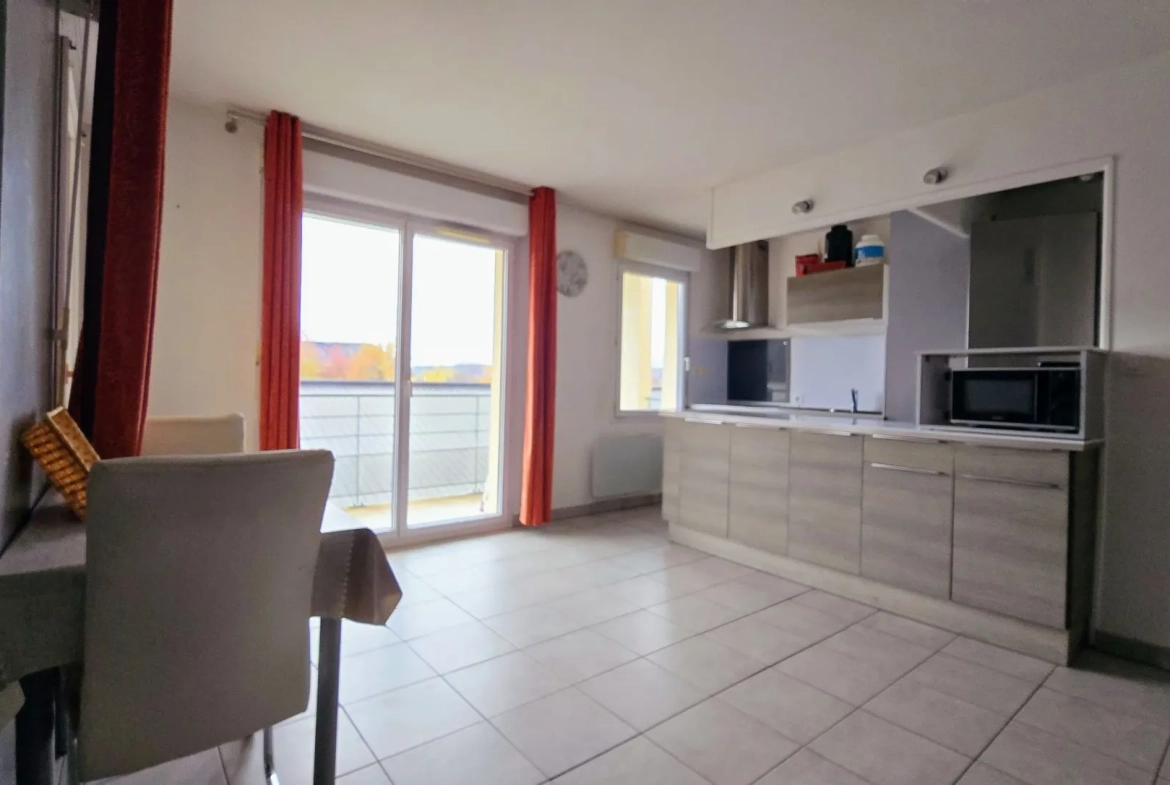 Appartement T3 lumineux avec deux terrasses à Brive-la-Gaillarde 