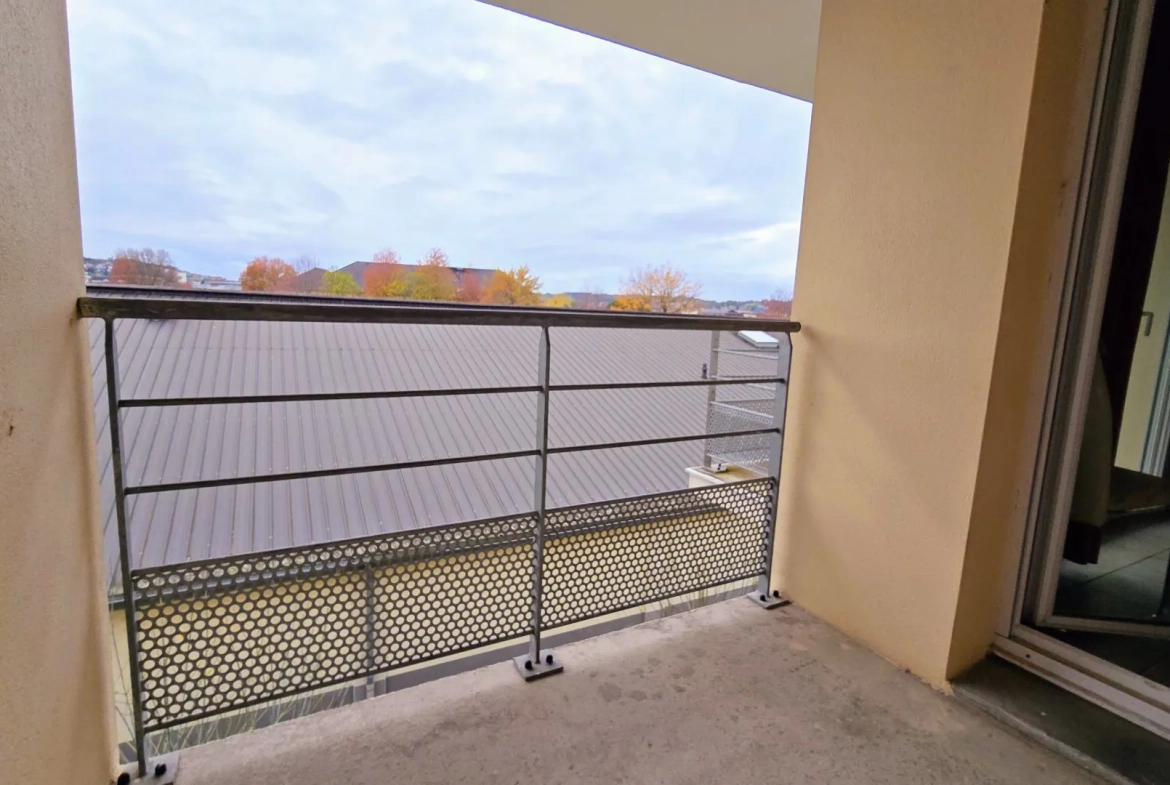 Appartement T3 lumineux avec deux terrasses à Brive-la-Gaillarde 