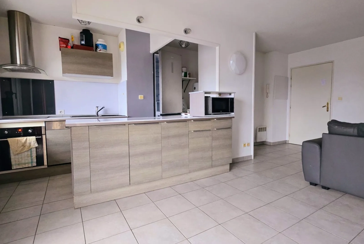 Appartement T3 lumineux avec deux terrasses à Brive-la-Gaillarde 