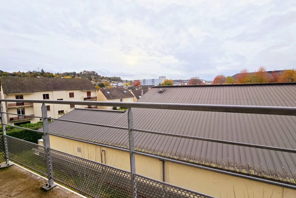 Appartement T3 lumineux avec deux terrasses à Brive-la-Gaillarde 