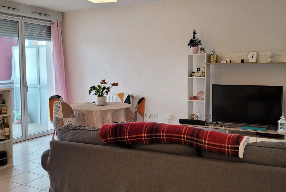 Appartement T3 loué de 62 m² à Toulouse avec parking et résidence sécurisée 