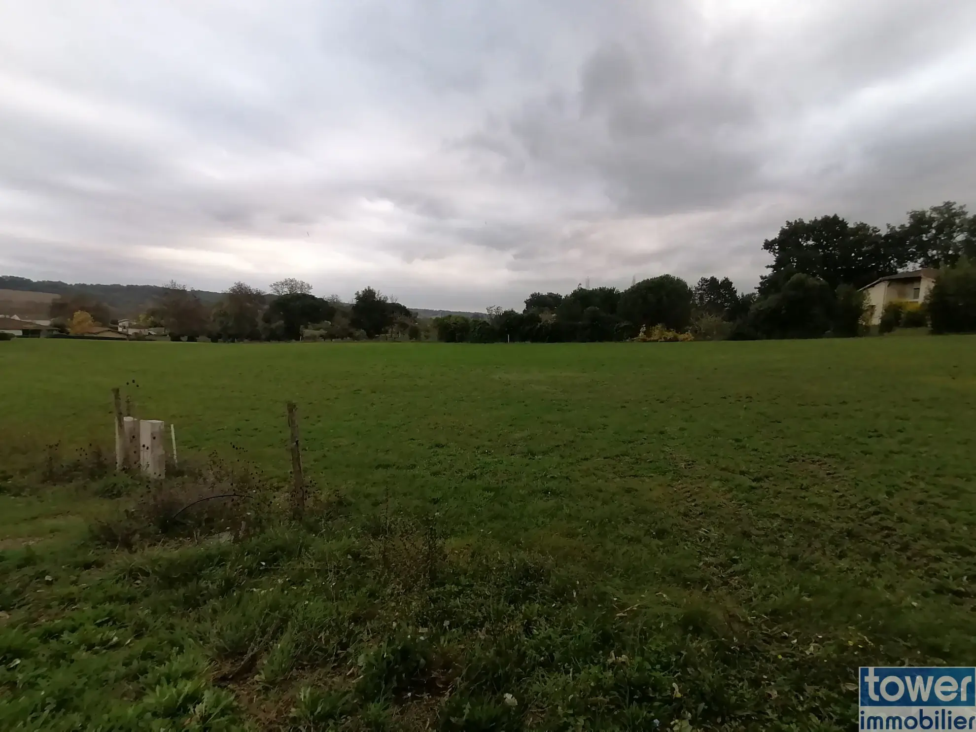 Terrains constructibles à Beaumont de Lomagne - Vue dégagée et environnement calme, 1162 m² à 1455 m² 