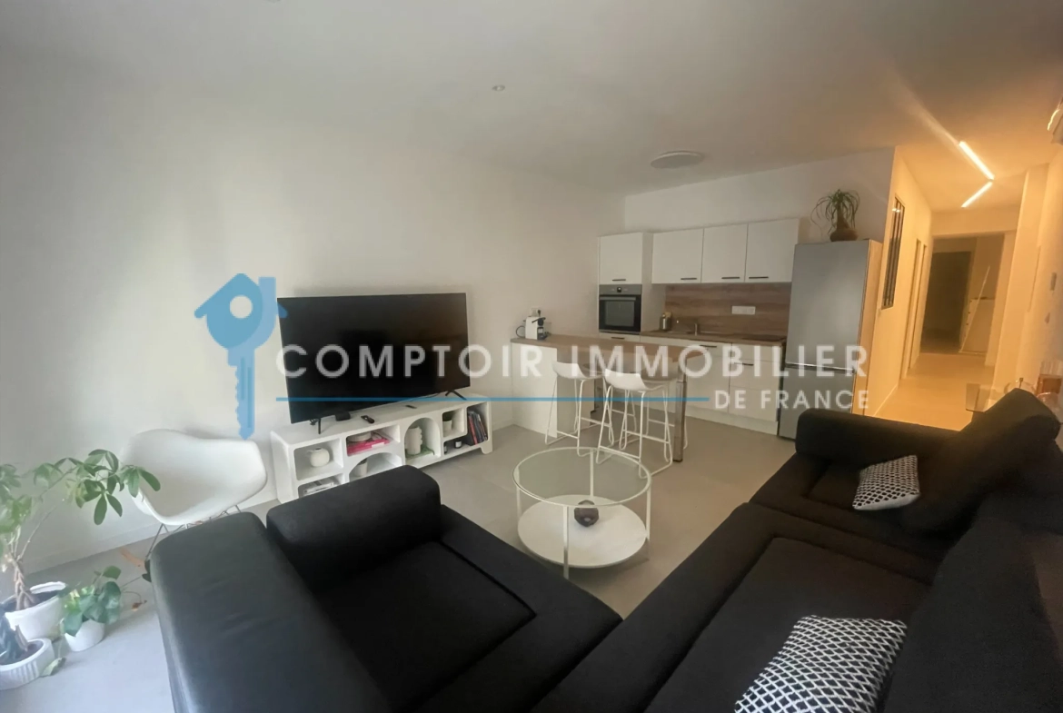 Appartement T3 à vendre à Sète - Résidence haussmannienne face au théâtre Molière 