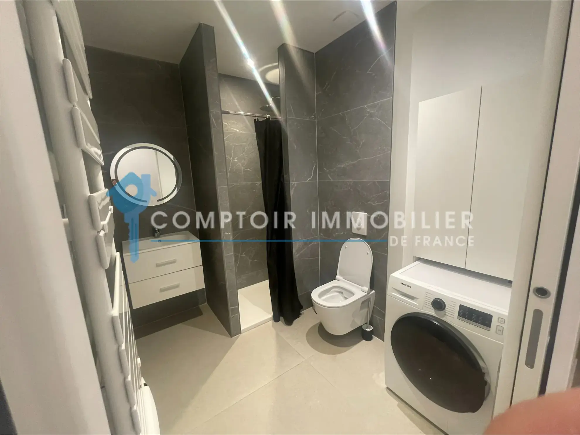 Appartement T3 à vendre à Sète - Résidence haussmannienne face au théâtre Molière 