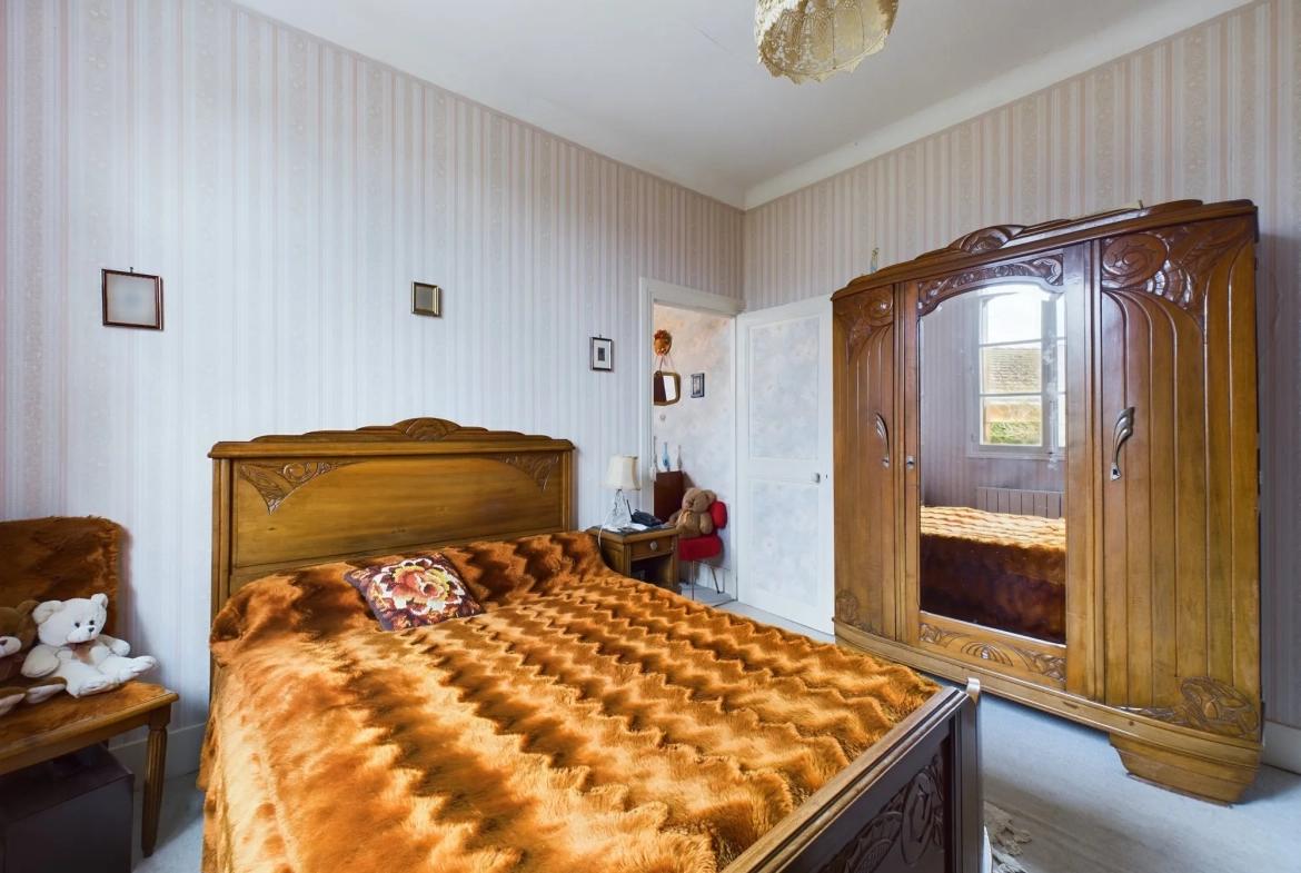 Maison de plain-pied de 65 m² à Imphy à vendre, rénovations à prévoir 