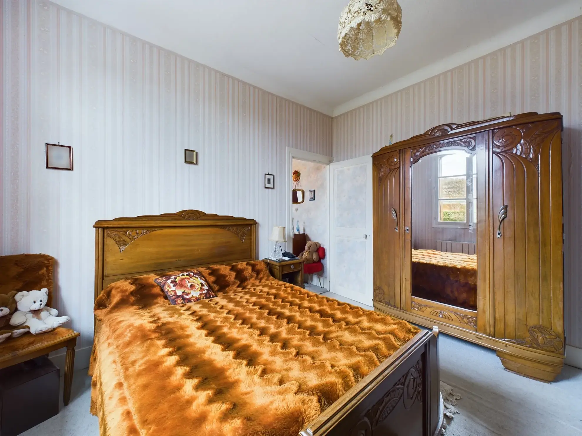 Maison de plain-pied de 65 m² à Imphy à vendre, rénovations à prévoir 