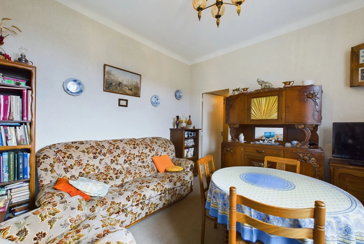 Maison de plain-pied de 65 m² à Imphy à vendre, rénovations à prévoir 