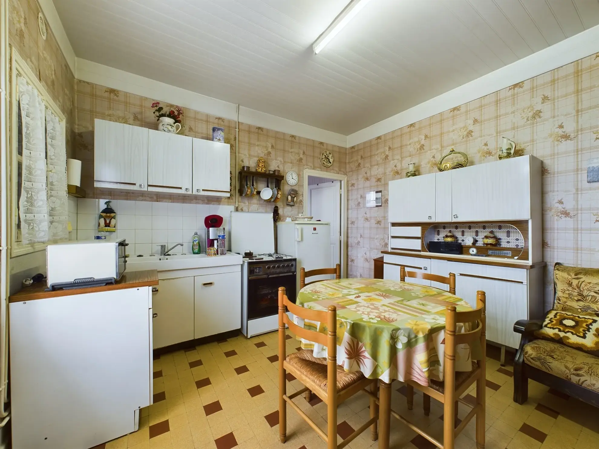 Maison de plain-pied de 65 m² à Imphy à vendre, rénovations à prévoir 