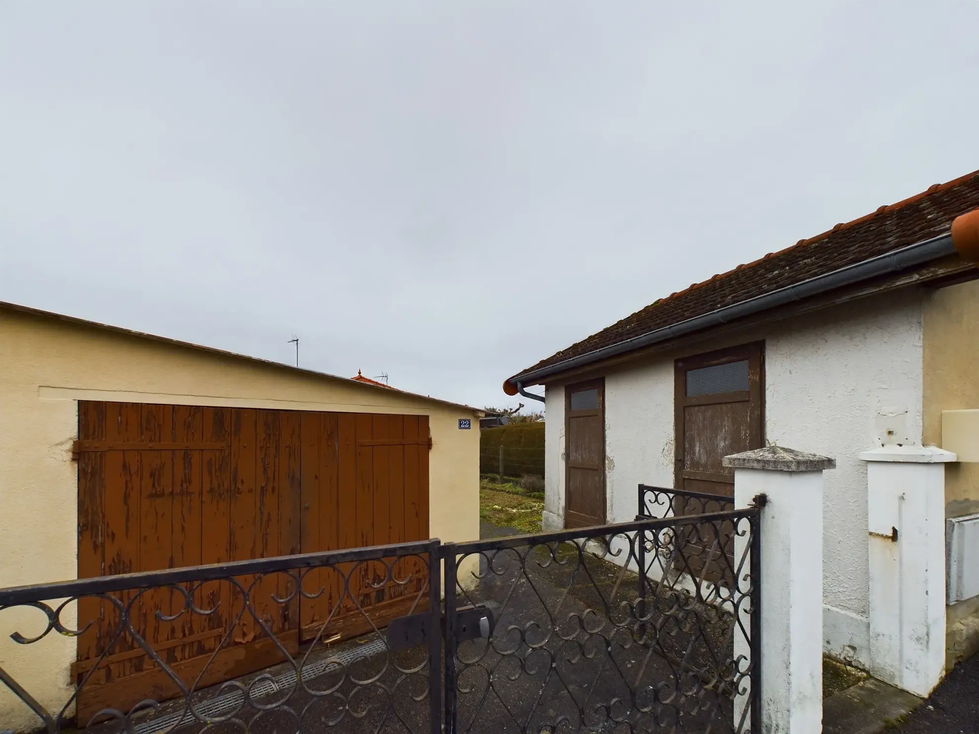 Maison de plain-pied de 65 m² à Imphy à vendre, rénovations à prévoir 