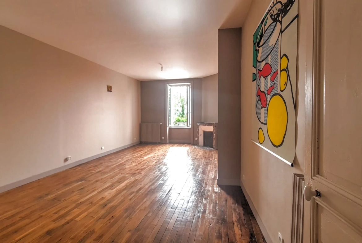 Grande maison familiale de 196 m² à Limoges, Quartier Montjovis 