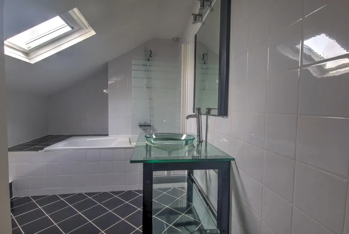 Grande maison familiale de 196 m² à Limoges, Quartier Montjovis 