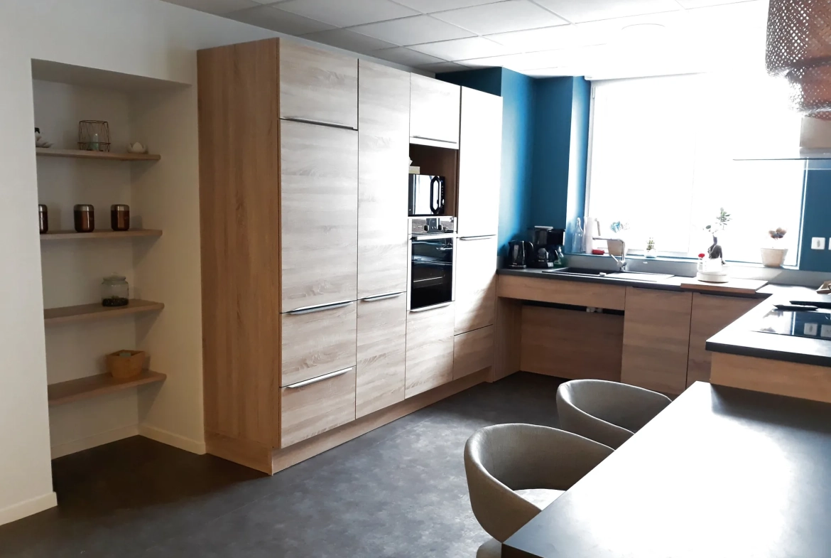Appartement T2 35 m² à Fougères, Résidence Seniors avec locataire en place 