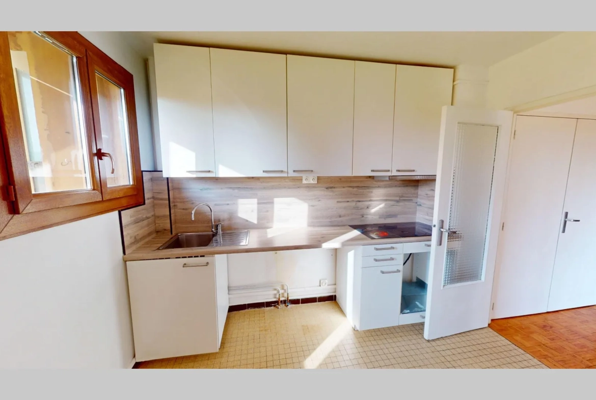 Bel appartement rénové de 3 chambres avec balcon à Gardanne – Exposition sud 
