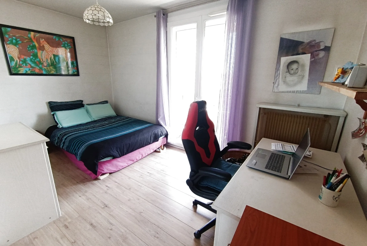 Vente Appartement 3 pièces à Toulon Mayol avec terrasse et vue mer 