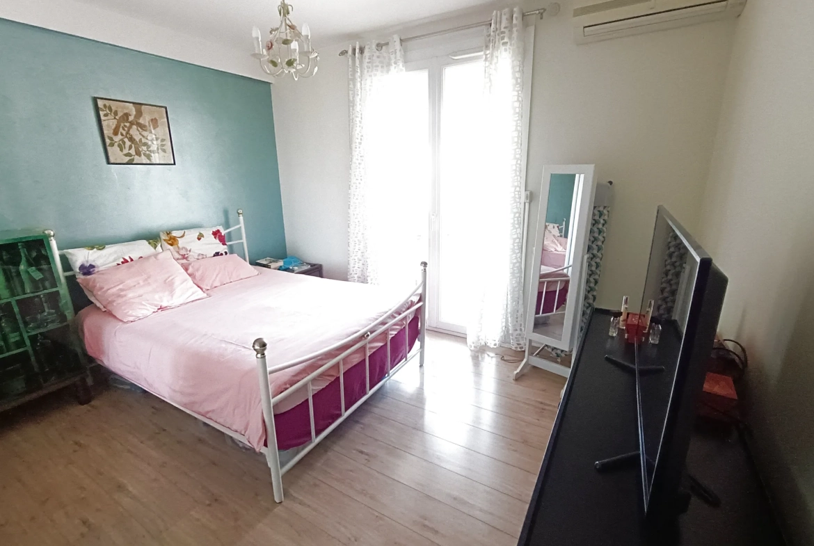 Vente Appartement 3 pièces à Toulon Mayol avec terrasse et vue mer 