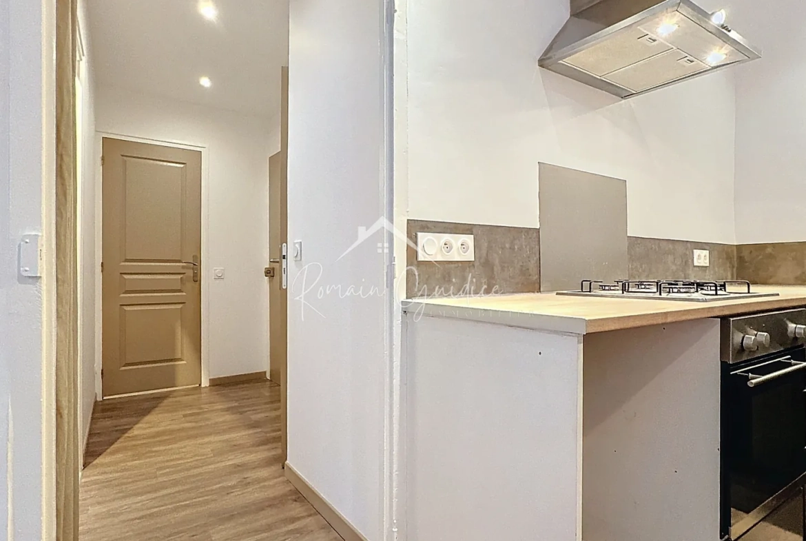 Charmant appartement T2 bis de 54 m2 au cœur de Millau en vente 