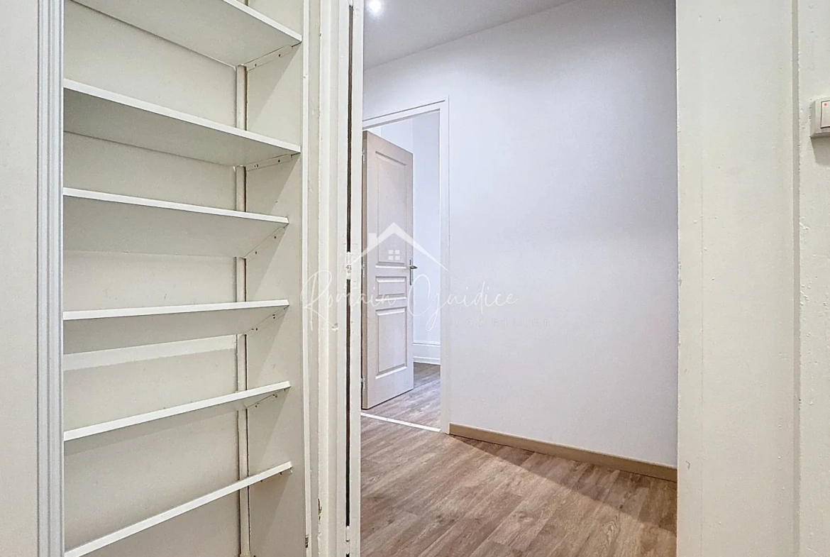 Charmant appartement T2 bis de 54 m2 au cœur de Millau en vente 